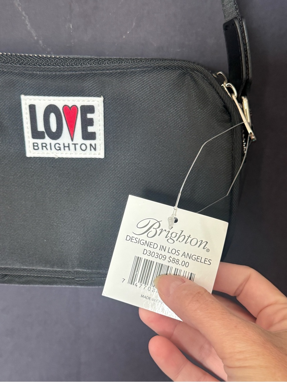 NWT Brighton Black LOVE Crossbody Belt Bag with Red Heart Accent - Picture 3 of 6